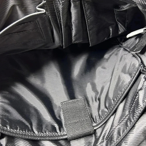 Kenneth Cole Reaction leather heritage laptop/tablet etc bag - Picture 5 of 8